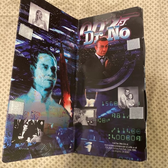 James Bond 007 Dr No 7" Limited Edition Collectors - Picture 4 of 6